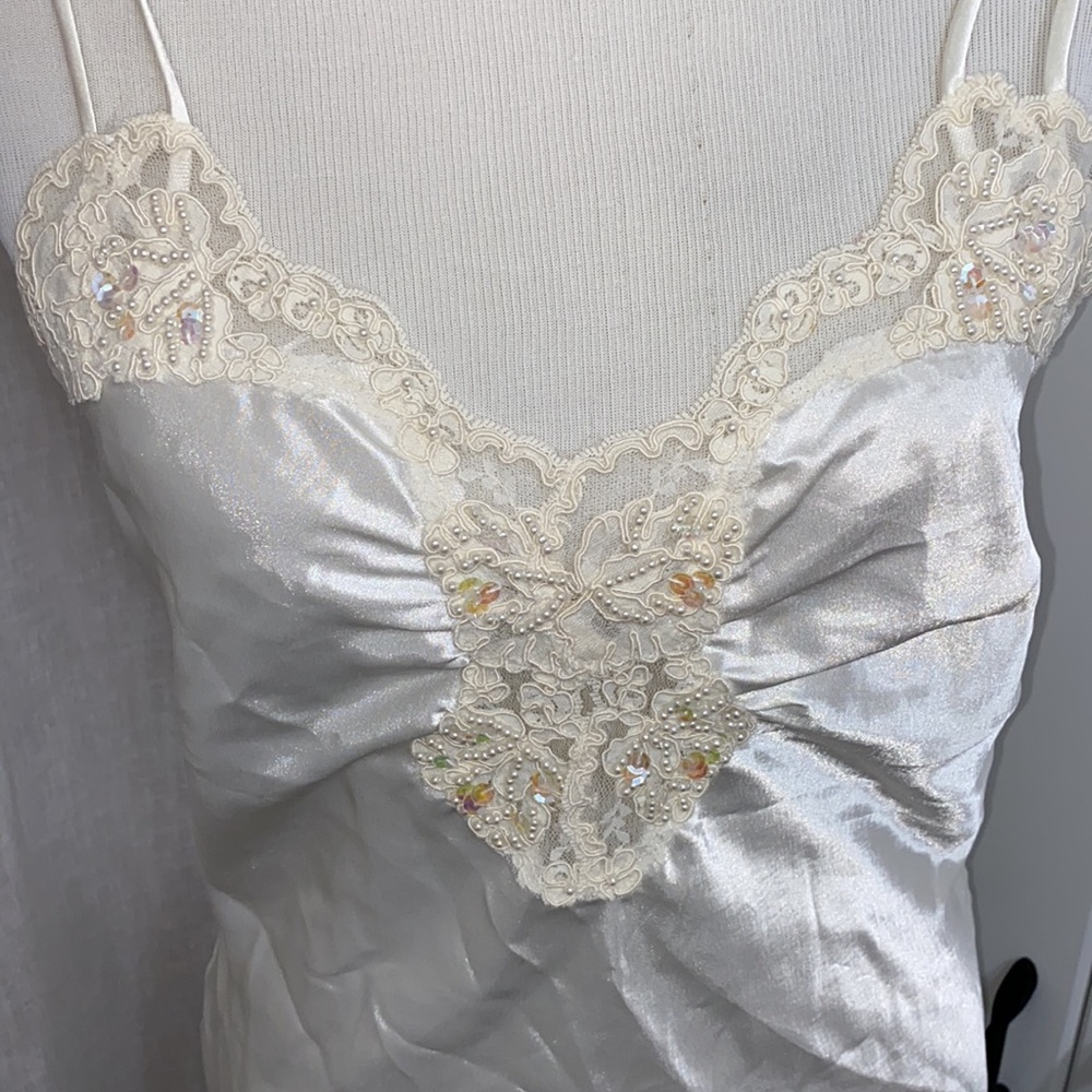 VC vintage gold tag bridal short nighty